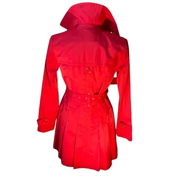 Kenneth Cole New York Short Red Trench, Small. Gold hardware. Elegant preppy - Picture 4 of 12